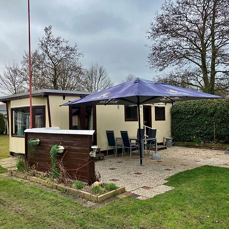Tiny House Cc4 - It Soal Workum Βίλα Εξωτερικό φωτογραφία
